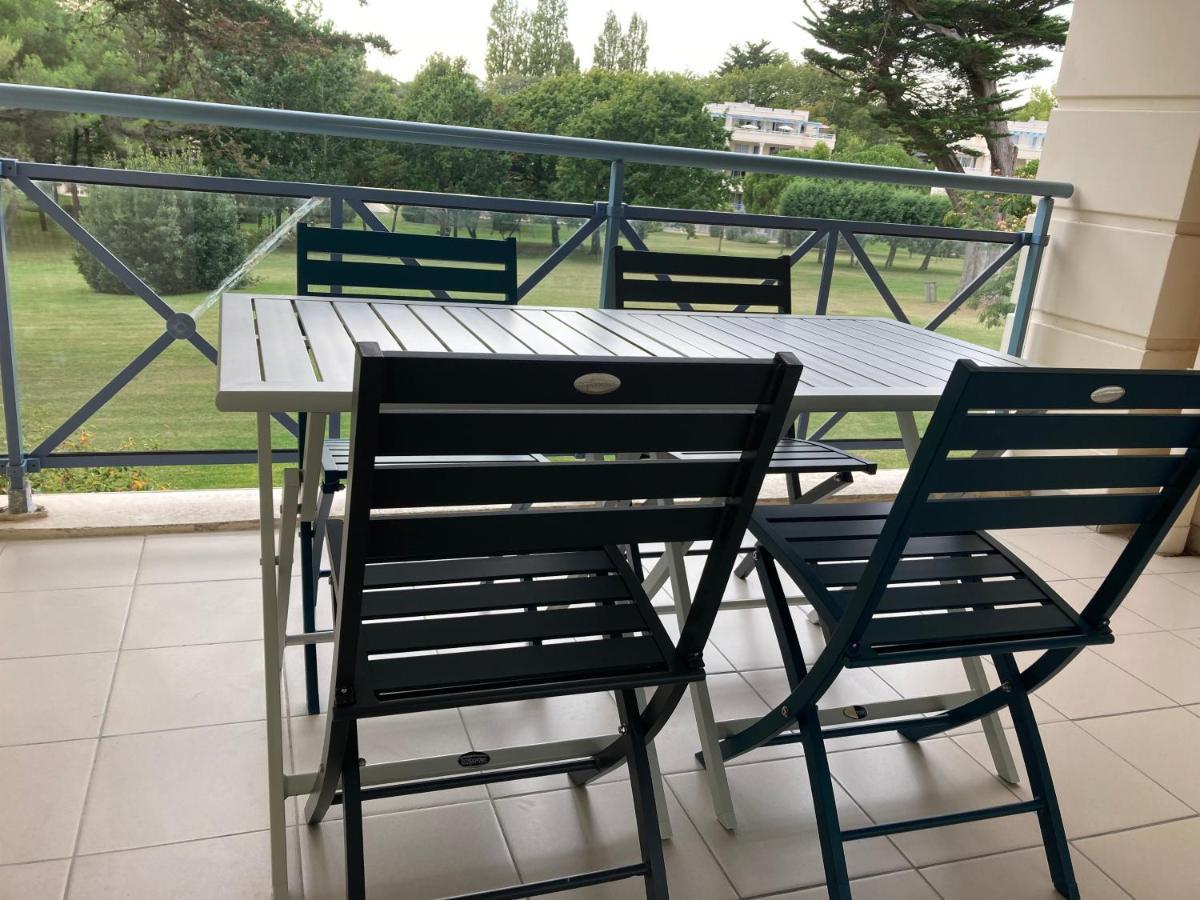 Studio A 300m De La Plage, Parc, Piscine, Terrasse Apartment *